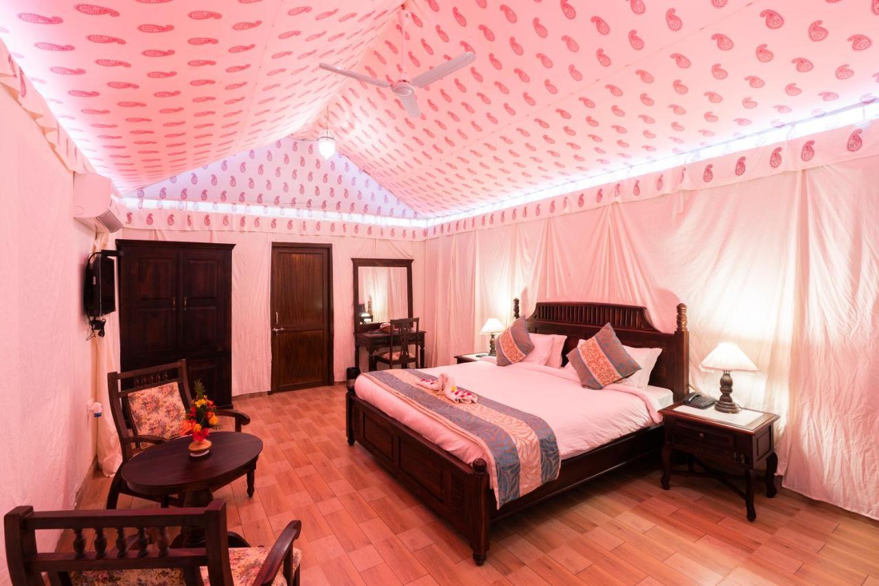 The Udaibagh Hotel Udaipur Kültér fotó