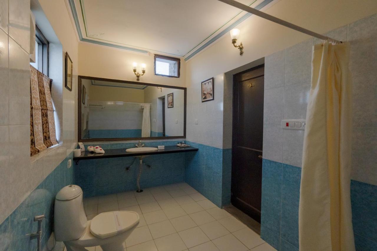 The Udaibagh Hotel Udaipur Kültér fotó